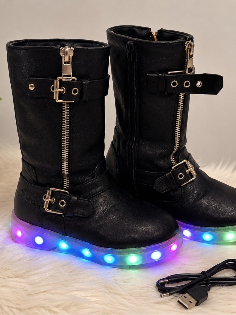 Girls' Black Light-Up Boots Size 9 - LED Sole